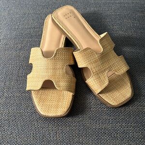 Raffia slides
